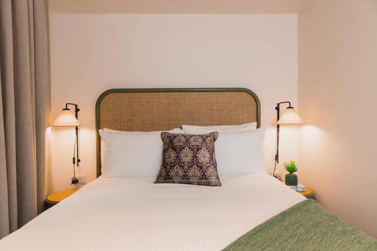 The Sarah By Urban Rest Hotel Сидни Екстериор снимка