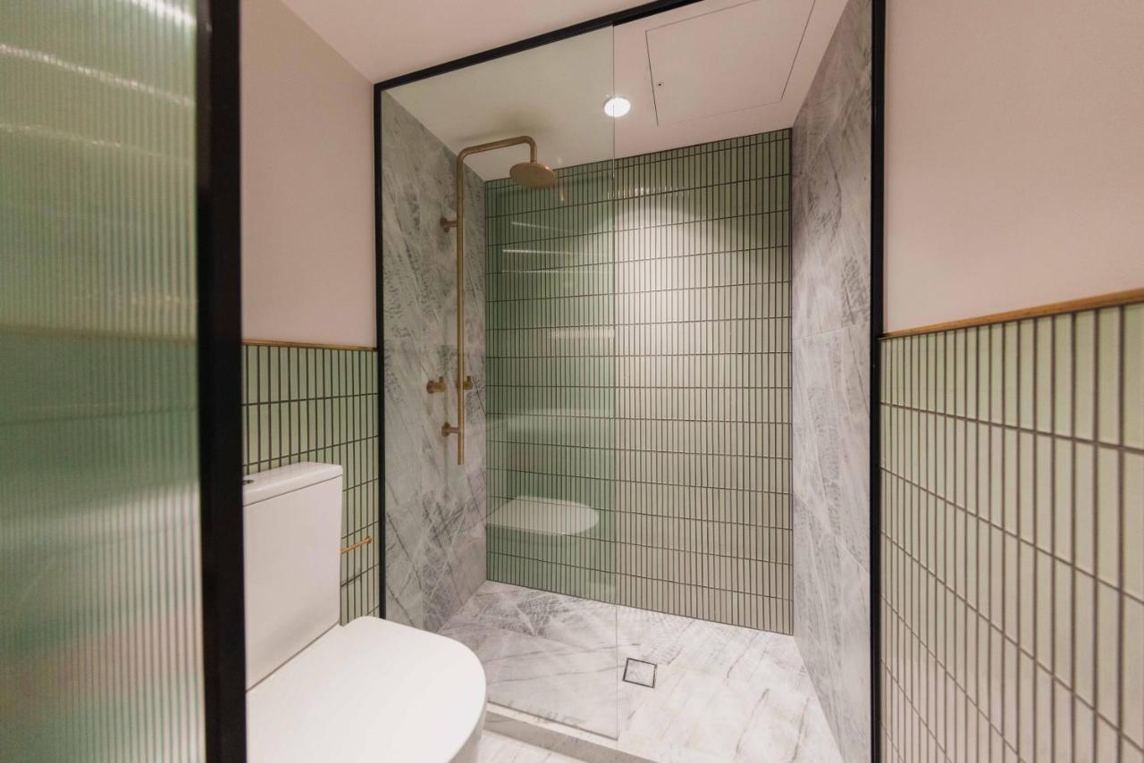 The Sarah By Urban Rest Hotel Сидни Екстериор снимка